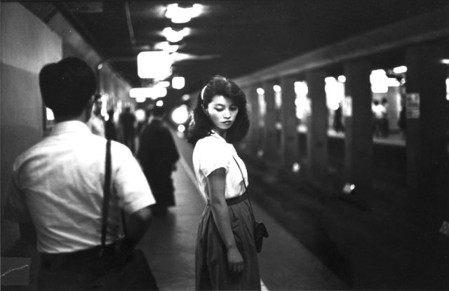 tokyo_metro_station_1981